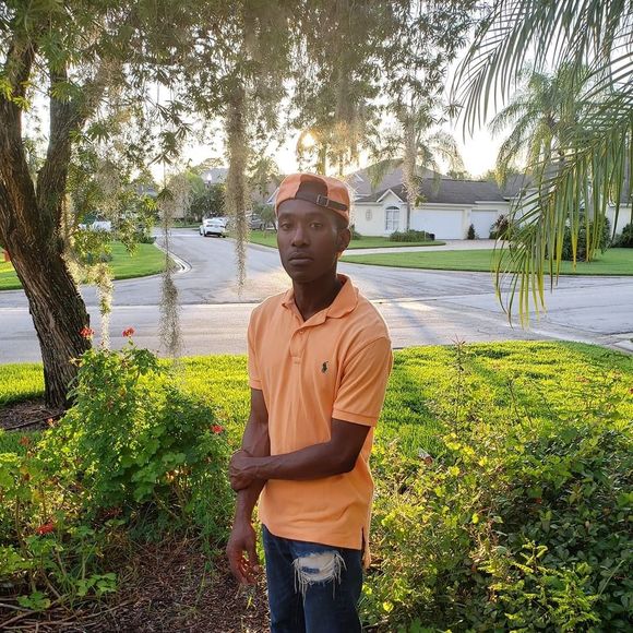 Meet your Posher, Pierre - Picture 1 of 1